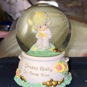 Precious Moments Yellow and Green Snow Globe